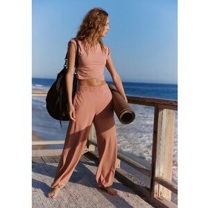 NWT FP Movement Women's Hot Shot Crossover 2-Piece